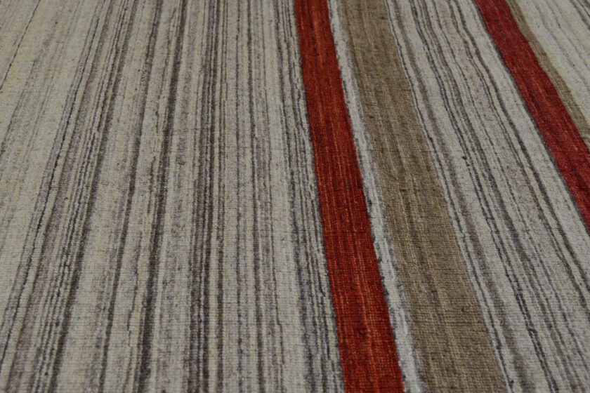 Kilim Pintu Rojo Zoom